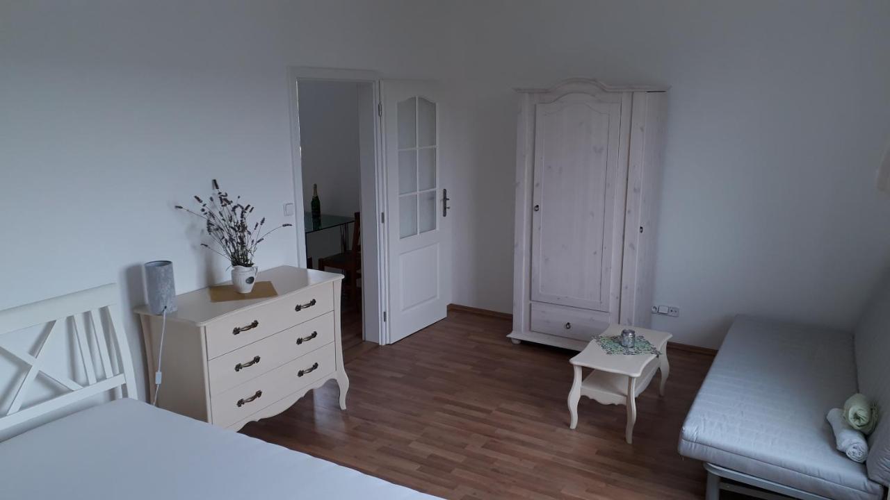 Apartman Vyhlidka Зноймо Экстерьер фото